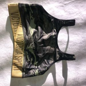 Victoria’s Secret camo sports bra medium